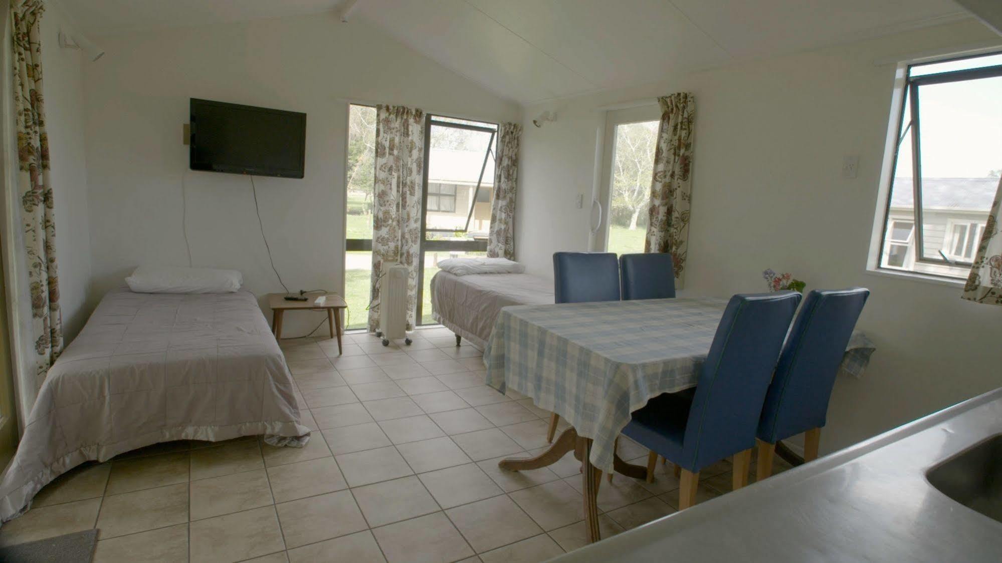 Te Aroha Holiday Park And Motels Екстер'єр фото